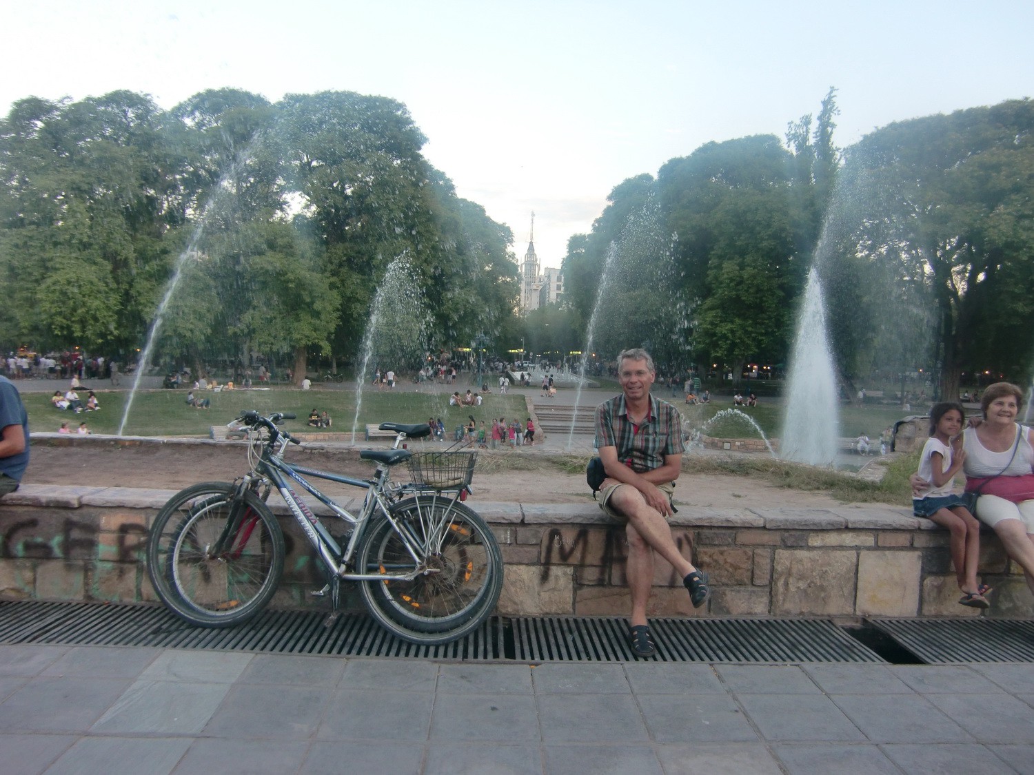 The last time with our bicycles - Plaza Independencia in Mendoza